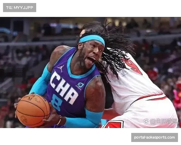 火箭史密斯轰下26分展神准三分苦练投射终迎爆发证明休赛期努力价值 火箭史密斯轰下26分展神准三分苦练投射终迎爆发证明休赛期努力价值