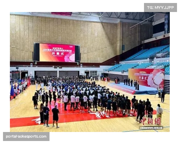 中国文化亮相亚大腰旗橄榄球锦标赛开幕式 奉化布龙精彩演绎 中国文化亮相亚大腰旗橄榄球锦标赛开幕式 奉化布龙精彩演绎