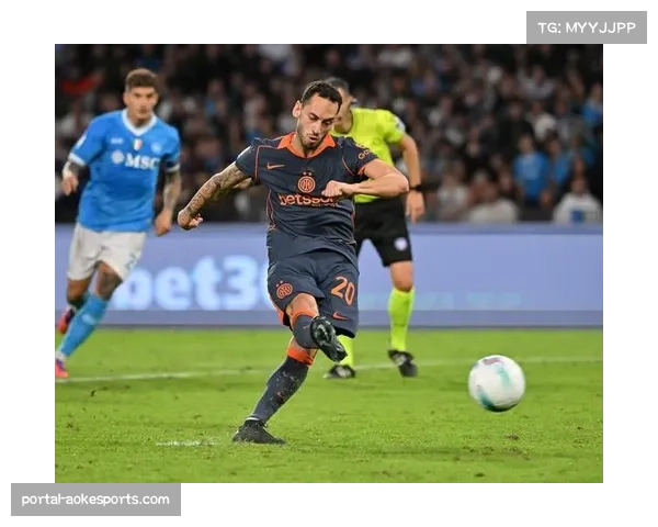 内雷斯梅开二度宣告回归，那不勒斯锋线终破进球荒