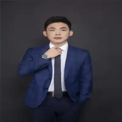 严旭君